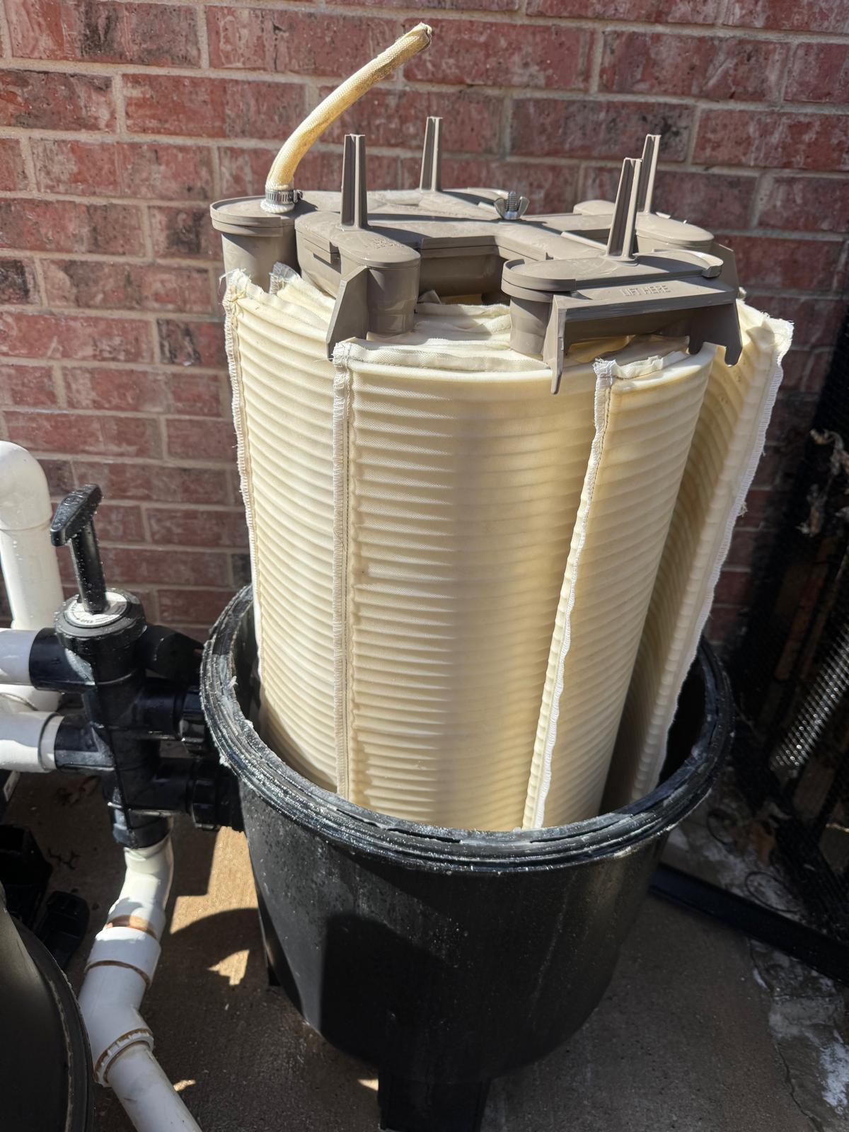 The same DE filter grids cleaned and brightened